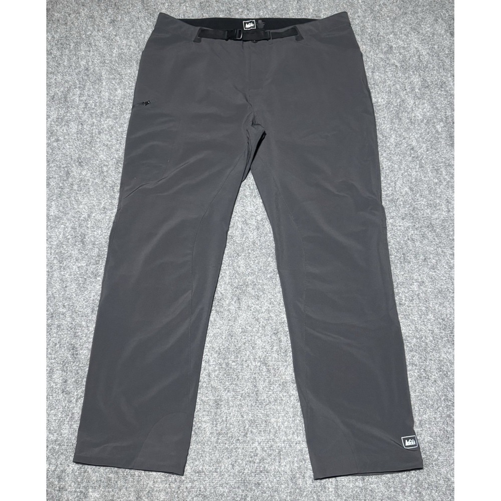 REI Cargo Hiking Pants Men's Size XL 34L Black Performance Stretch Belted Logo - Picture 1 of 14